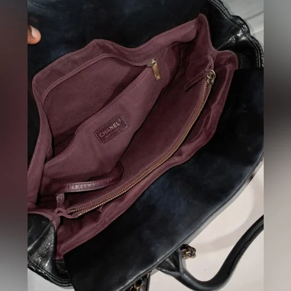 Chanel Stingray Glazed Calfskin Bindi Tote Bag - Picture 11 of 15